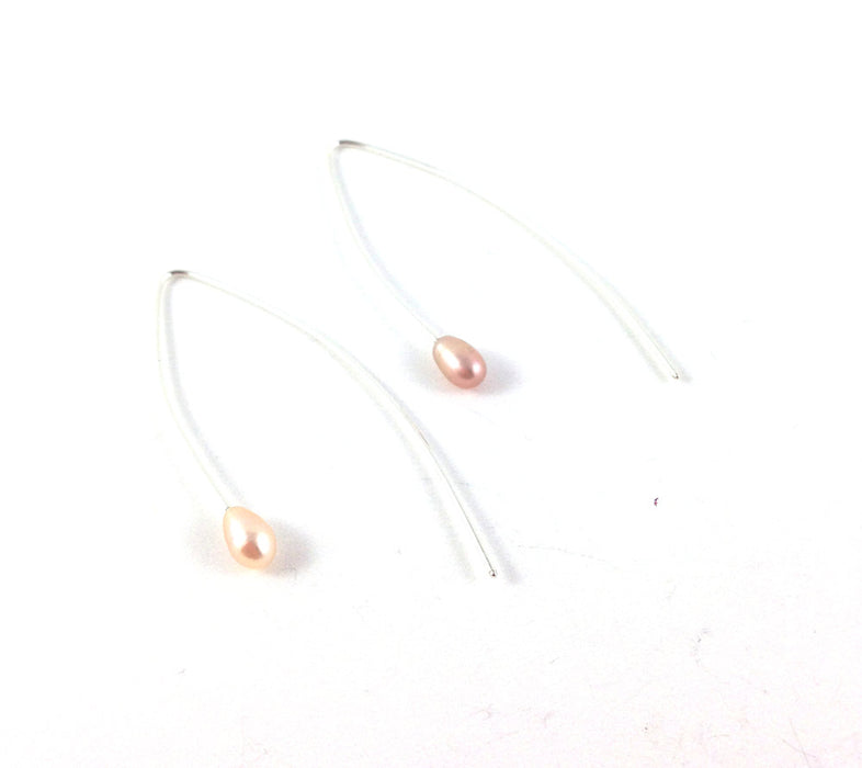 Pretty Pearls Earrings - Pink